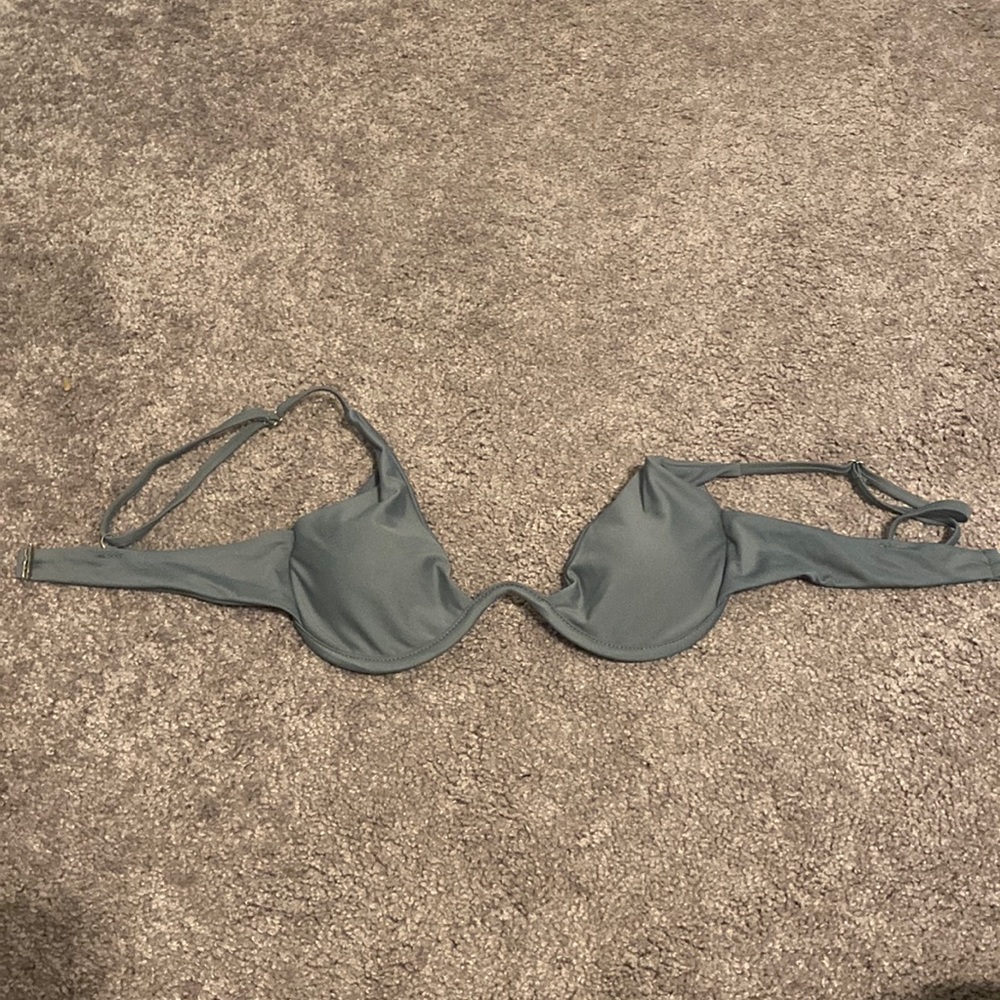 Bathing suit top